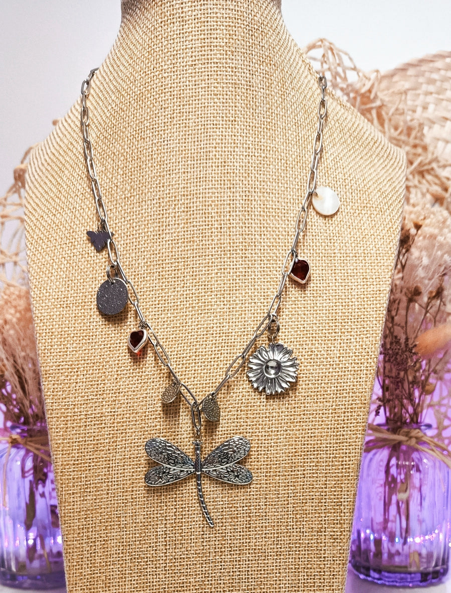 Collier Libéllule avec breloques en acier inoxydables argenté
